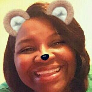 Meet your Posher, Monica